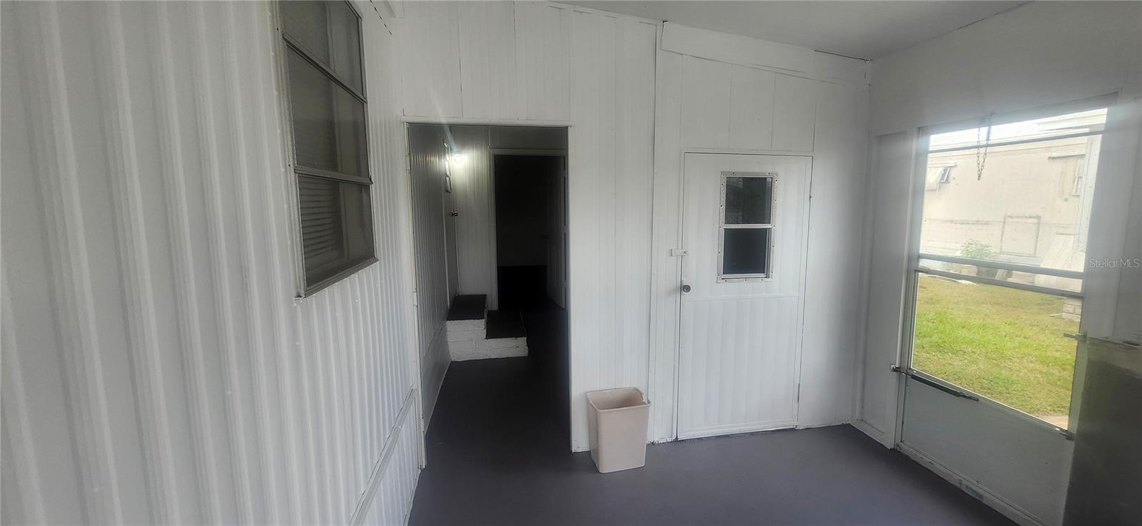 SENATE MANOR UNREC - Residential