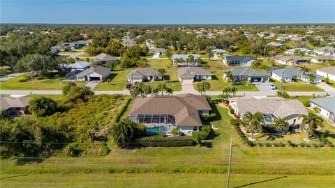 A home in PUNTA GORDA