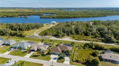 A home in PUNTA GORDA