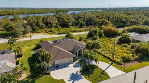 A home in PUNTA GORDA