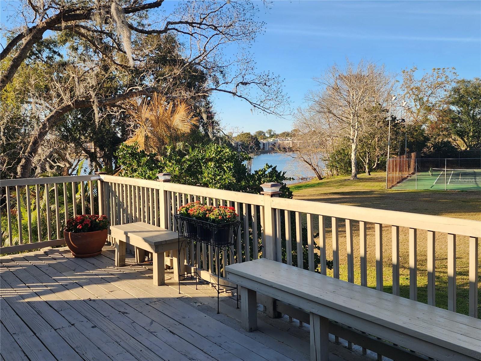 OAK HARBOUR SEC 1 - Residential