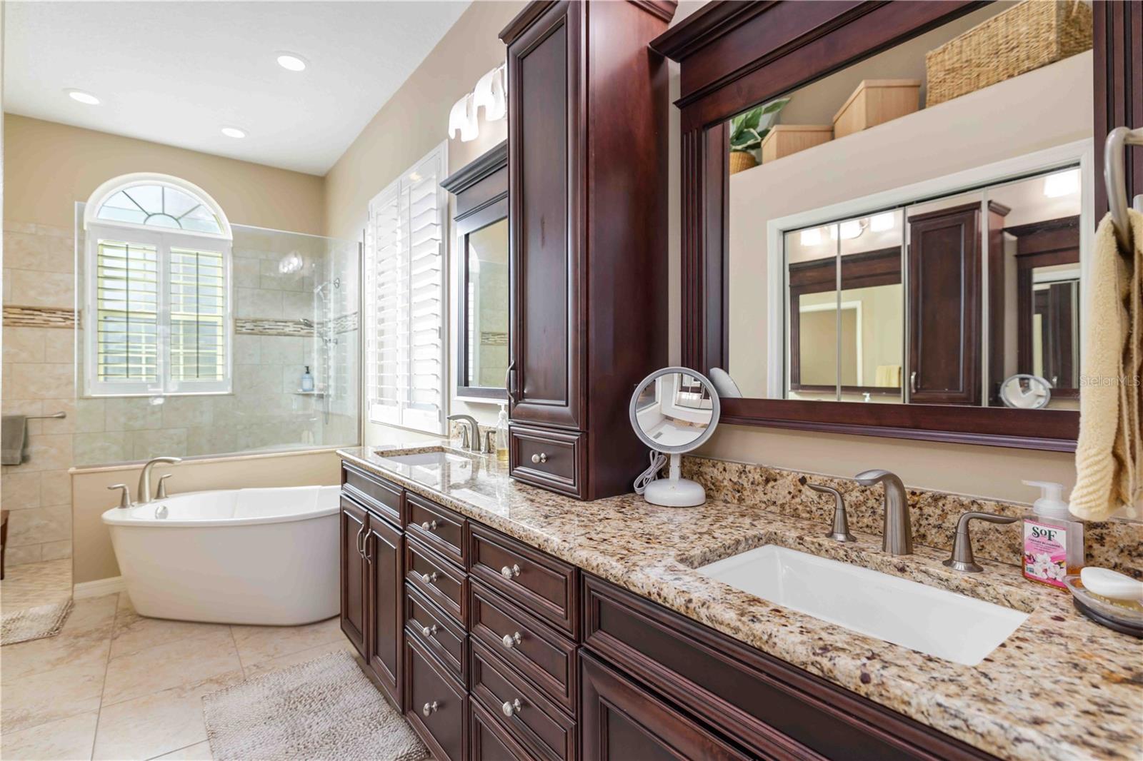 RIVERDALE REV - Residential