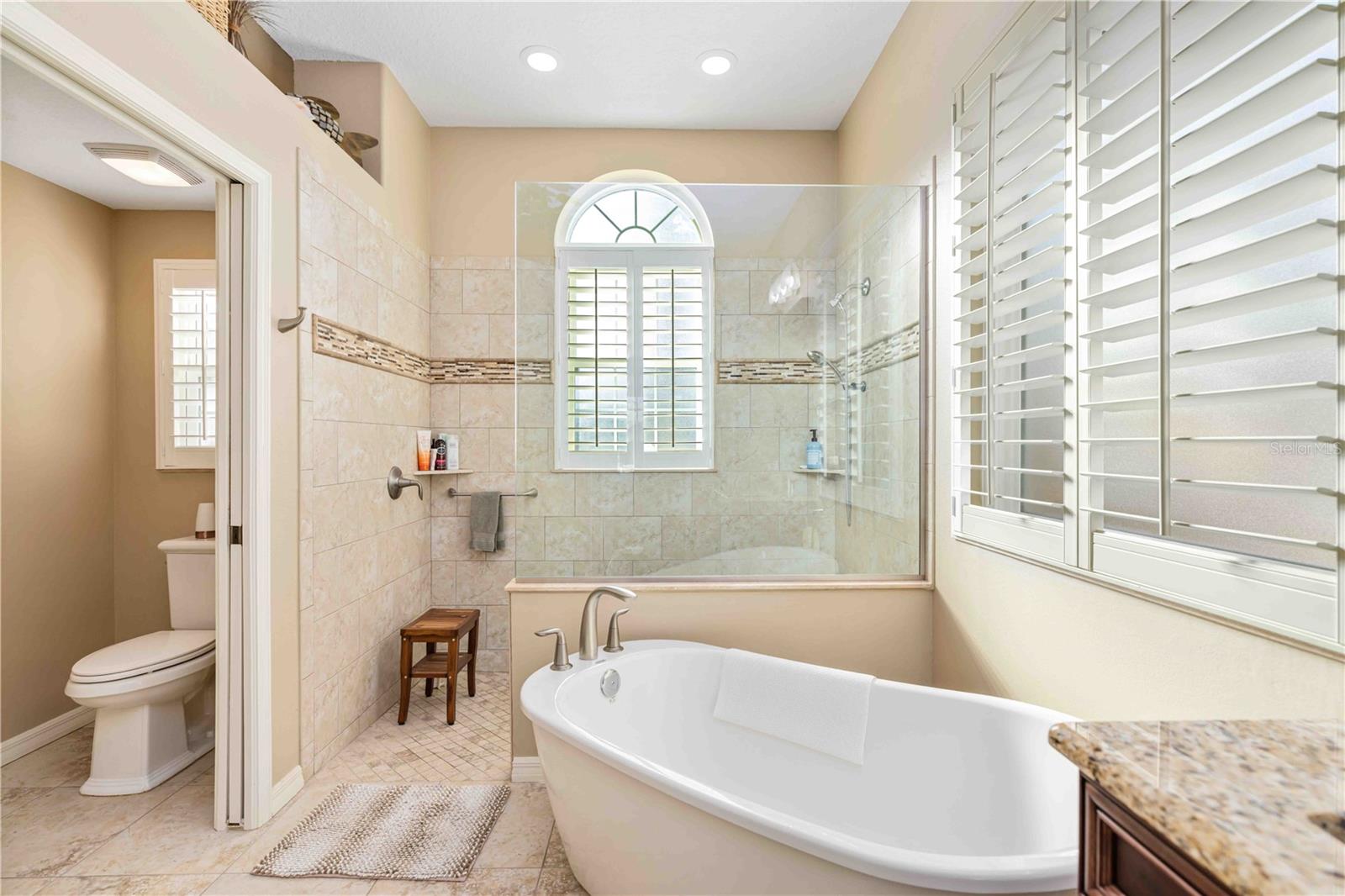 RIVERDALE REV - Residential