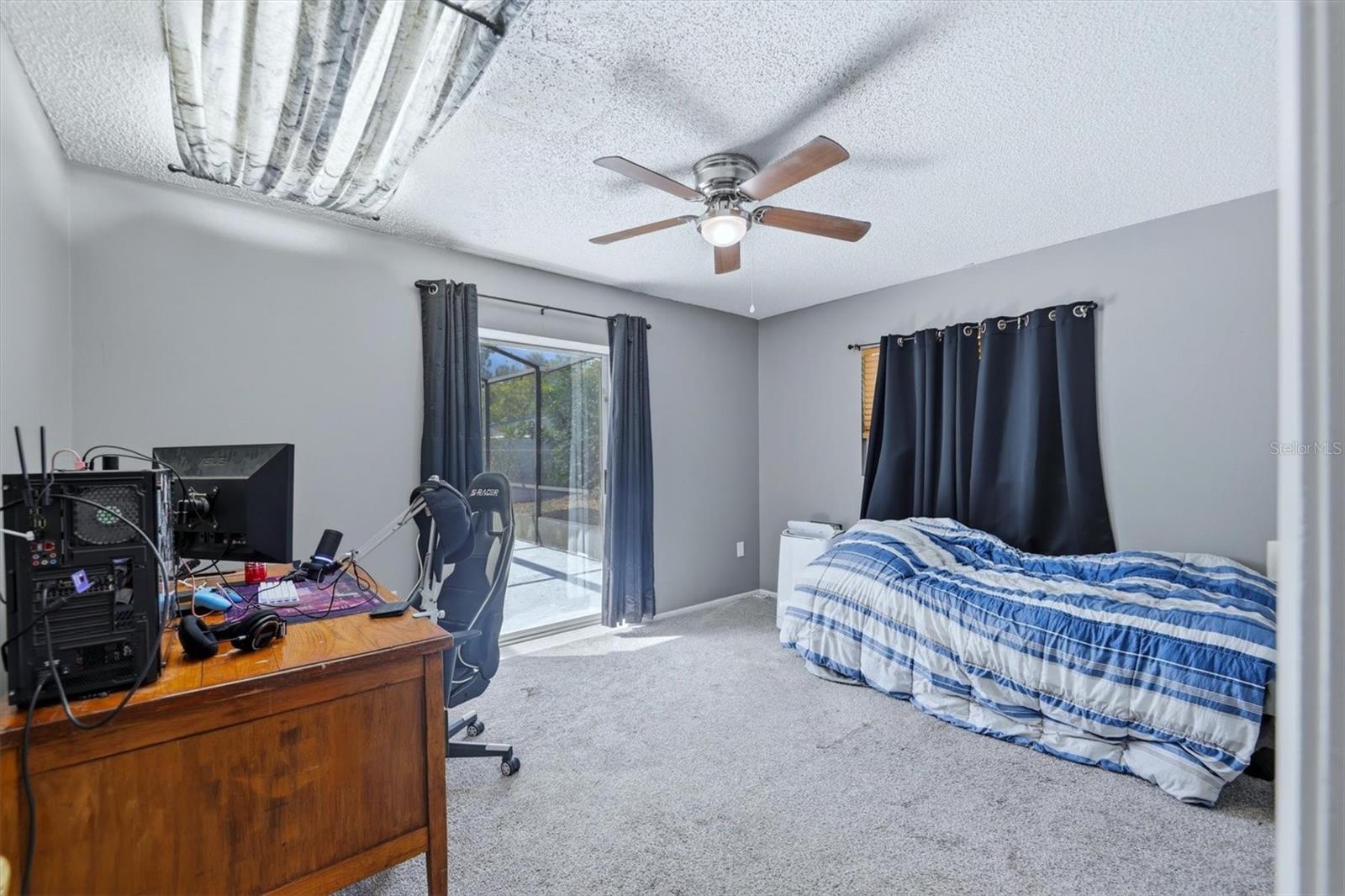 PINE LAKES - Residential