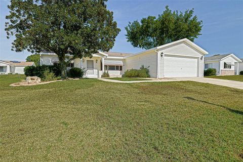 Photo of 9509 SE 173rd Lane, Summerfield, FL 34491 (MLS # OM713553)