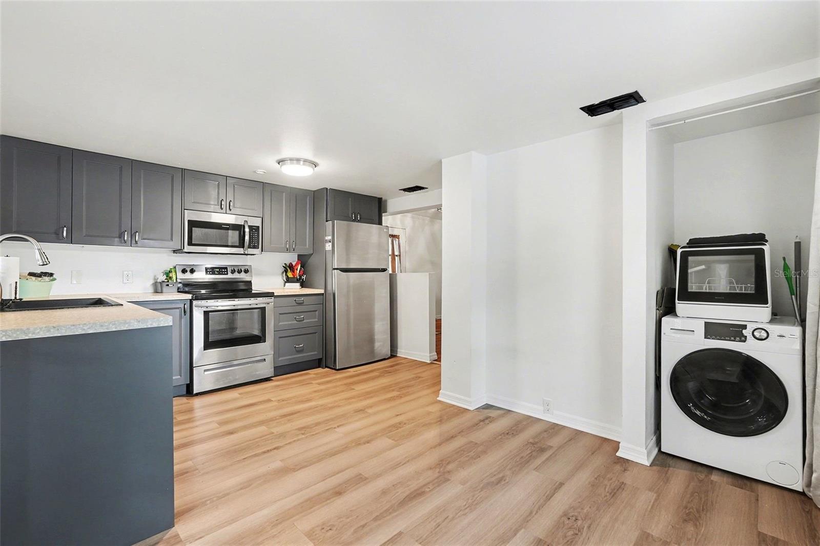 MARTINDALES SUB - Residential Lease