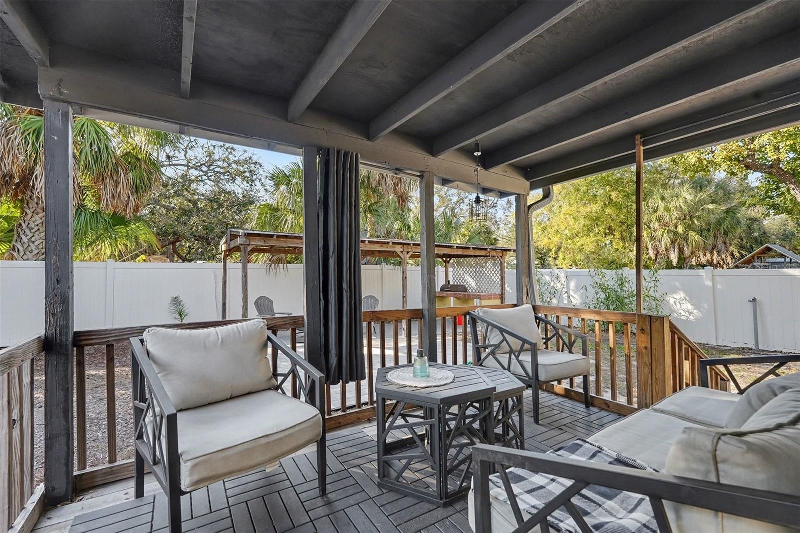 MARTINDALES SUB - Residential Lease