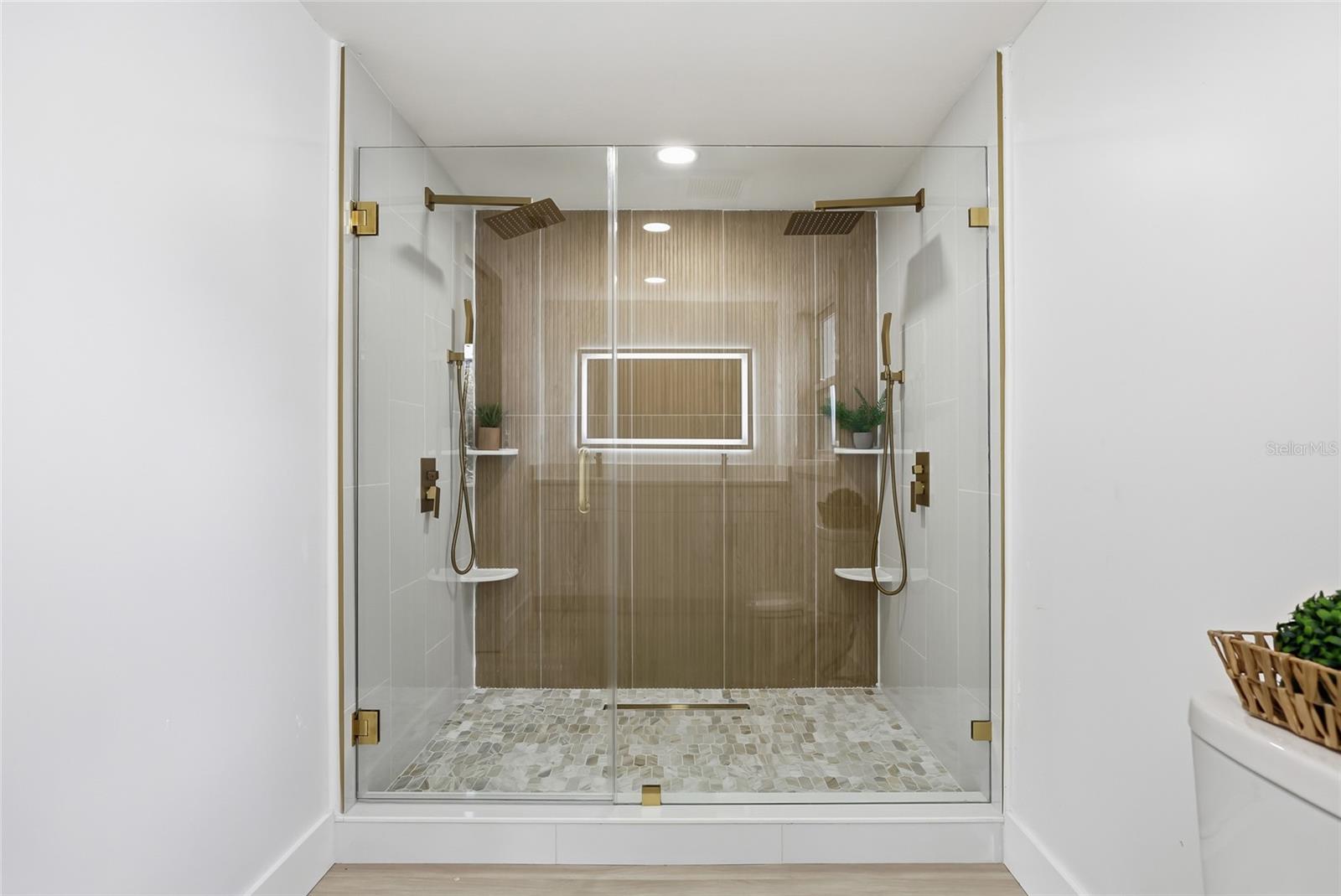 BAYHAVEN - Residential