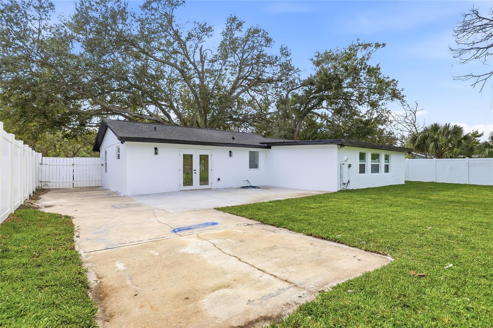 BAYHAVEN - Residential