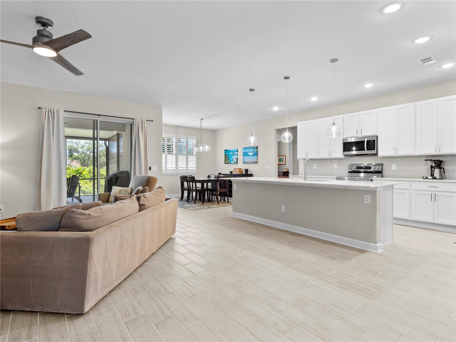 PALM HARBOR - Residential
