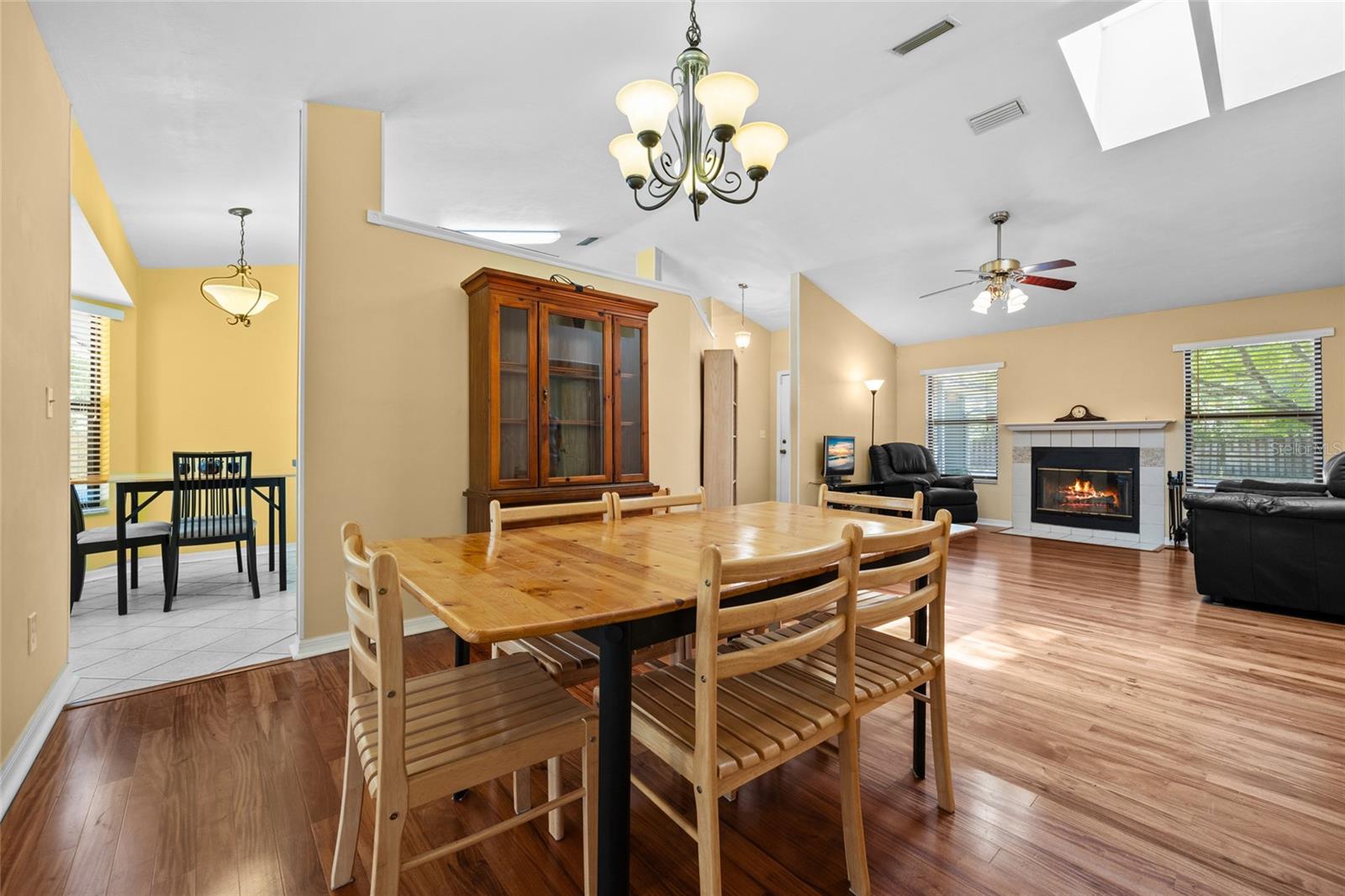 4524 NW 25TH DRIVE