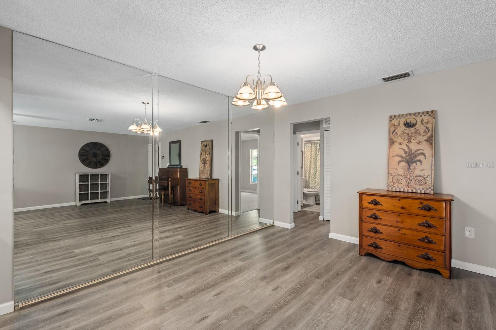 GARDENS THE - Residential