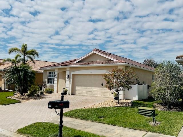 STONEYBROOK AT VENICE - Residential