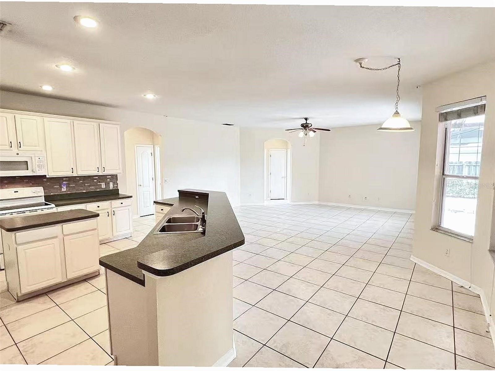 SAND LAKE COVE PH 03 - Residential