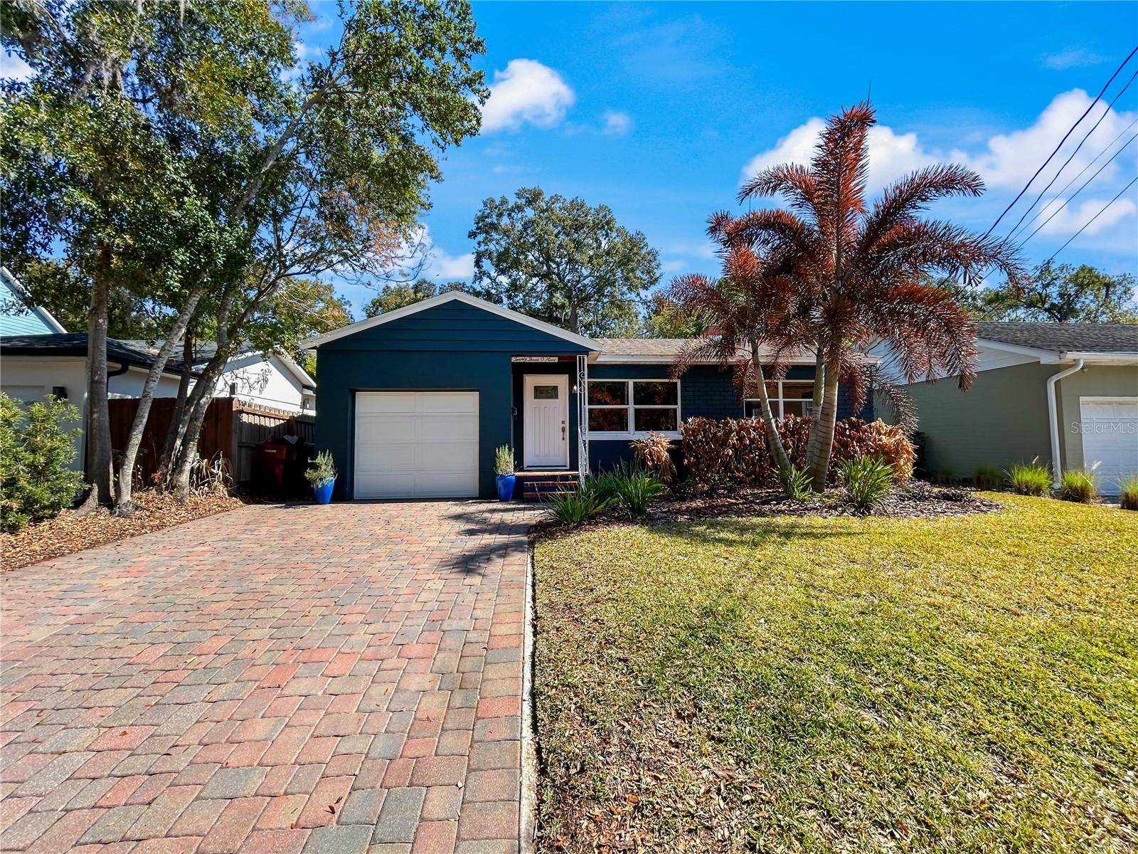 COLLEGE PARK GOLF COURSE - Residential