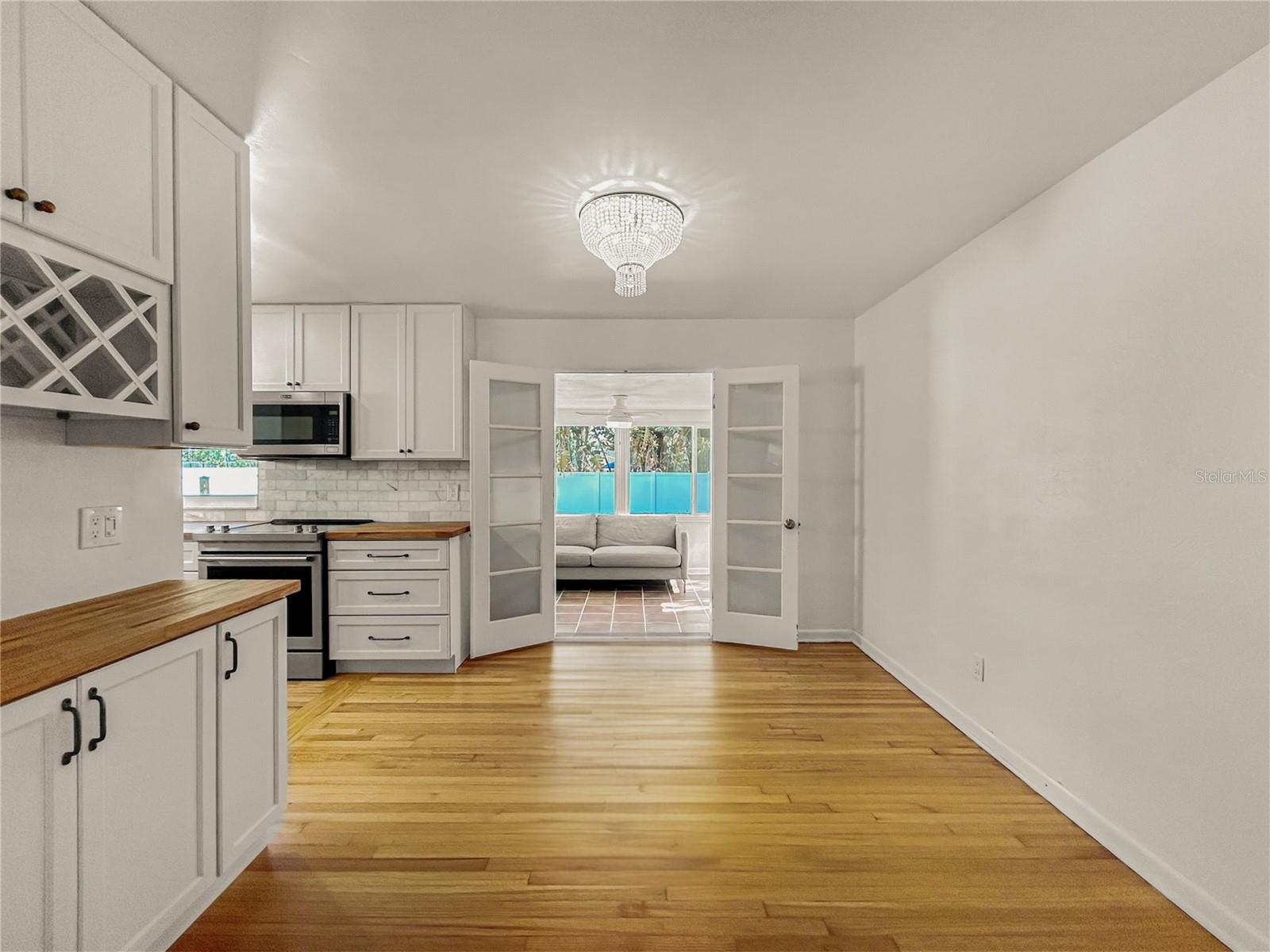 COLLEGE PARK GOLF COURSE - Residential