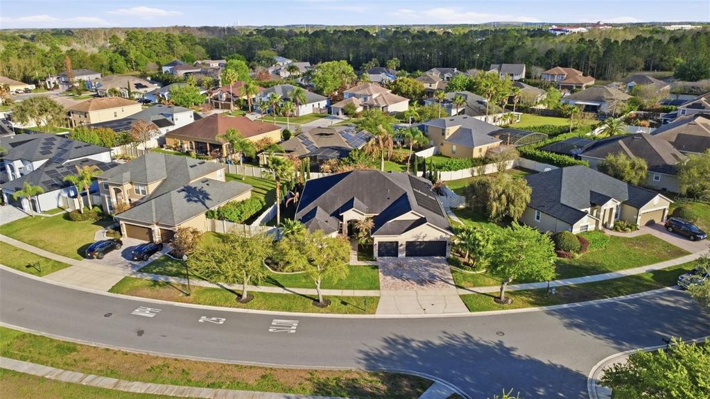 Photo of 1815 Winding Oaks Drive, Orlando, FL 32825 (MLS # O6392812)