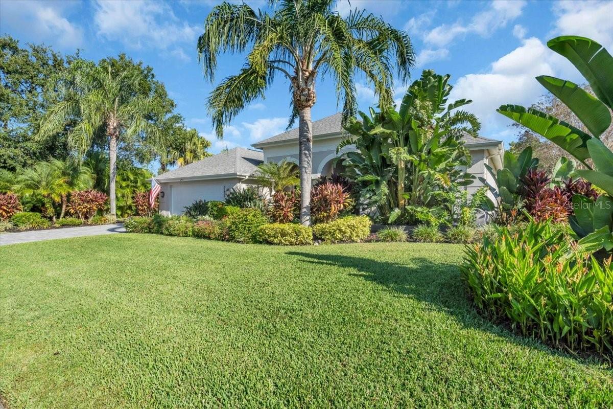 11806 OAK RIDGE DRIVE