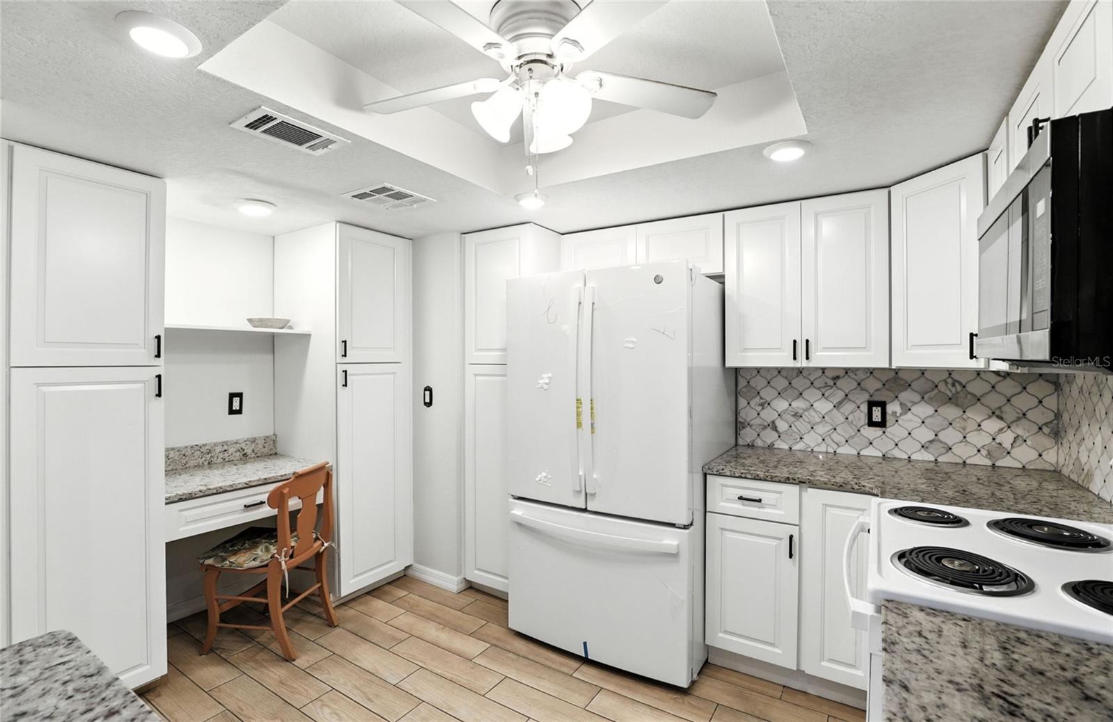 NORTHSHORE REP - Residential Lease