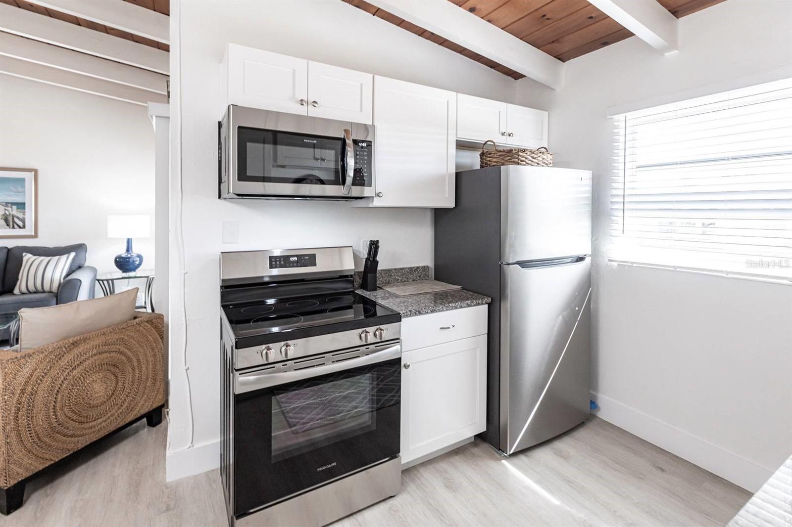 CASA MAR - Residential Lease