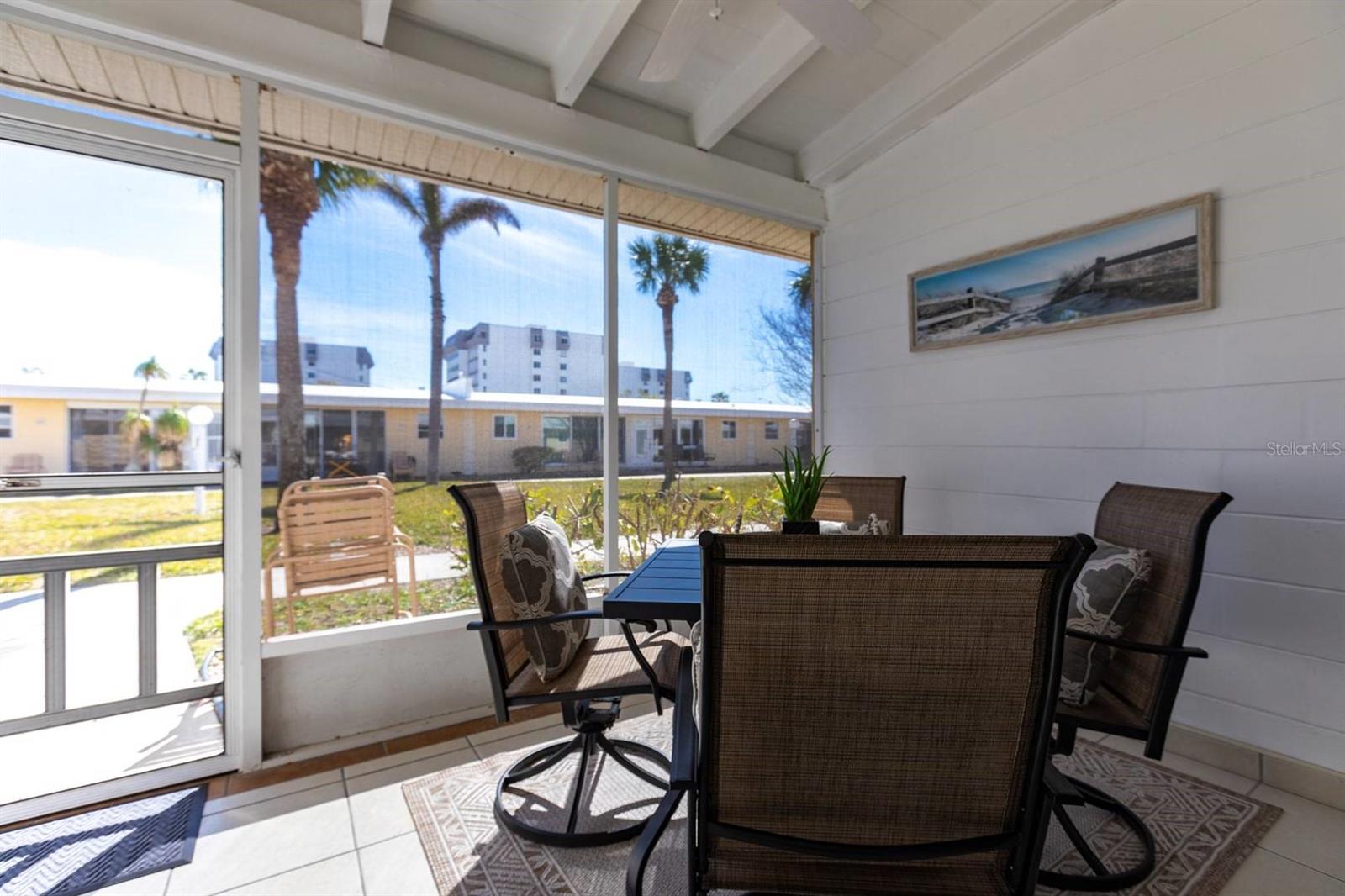 CASA MAR - Residential Lease