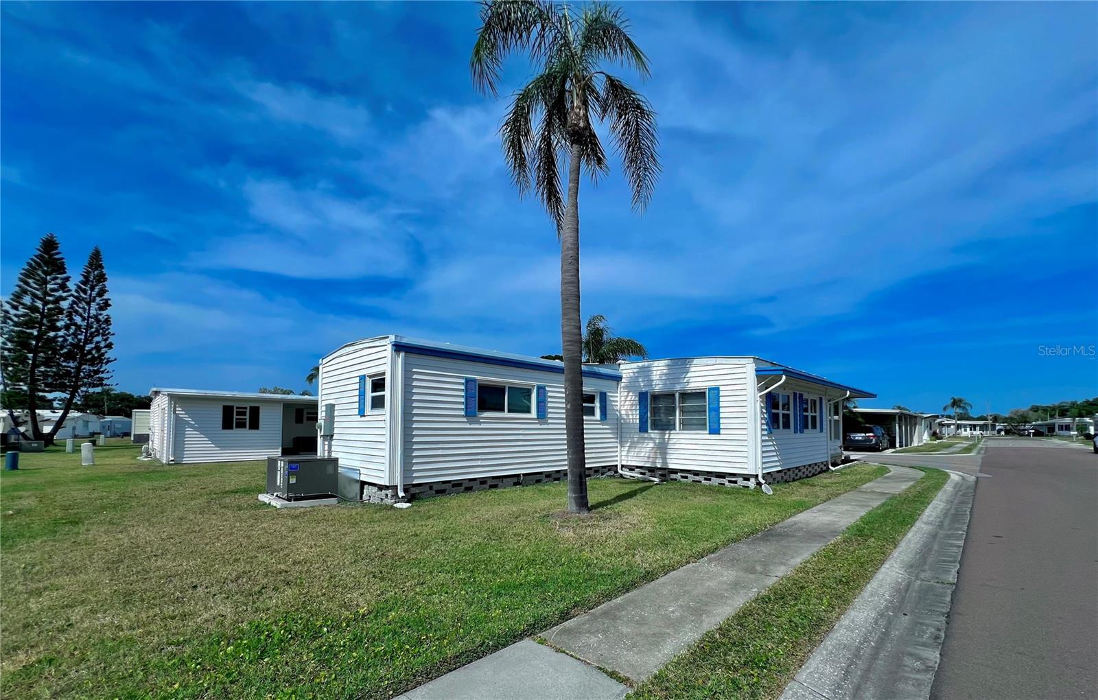 1100 BELCHER ROAD S 537