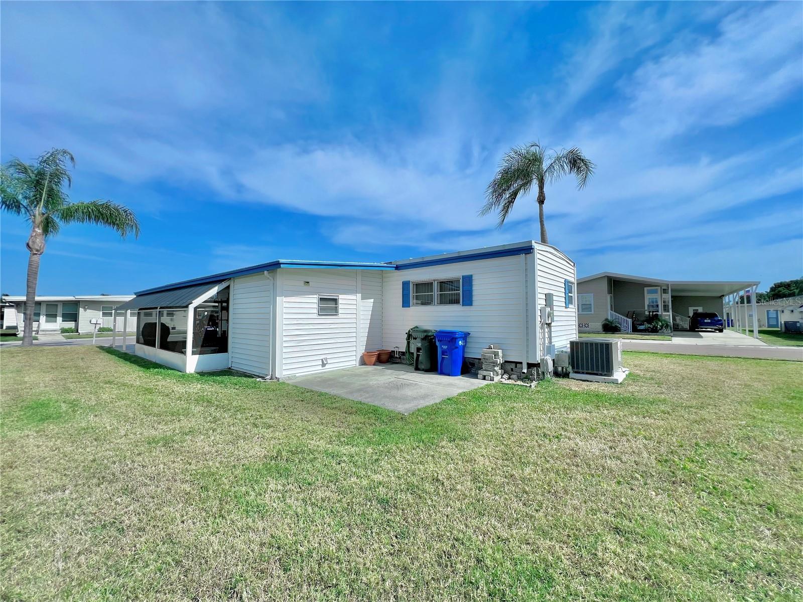 1100 BELCHER ROAD S 537