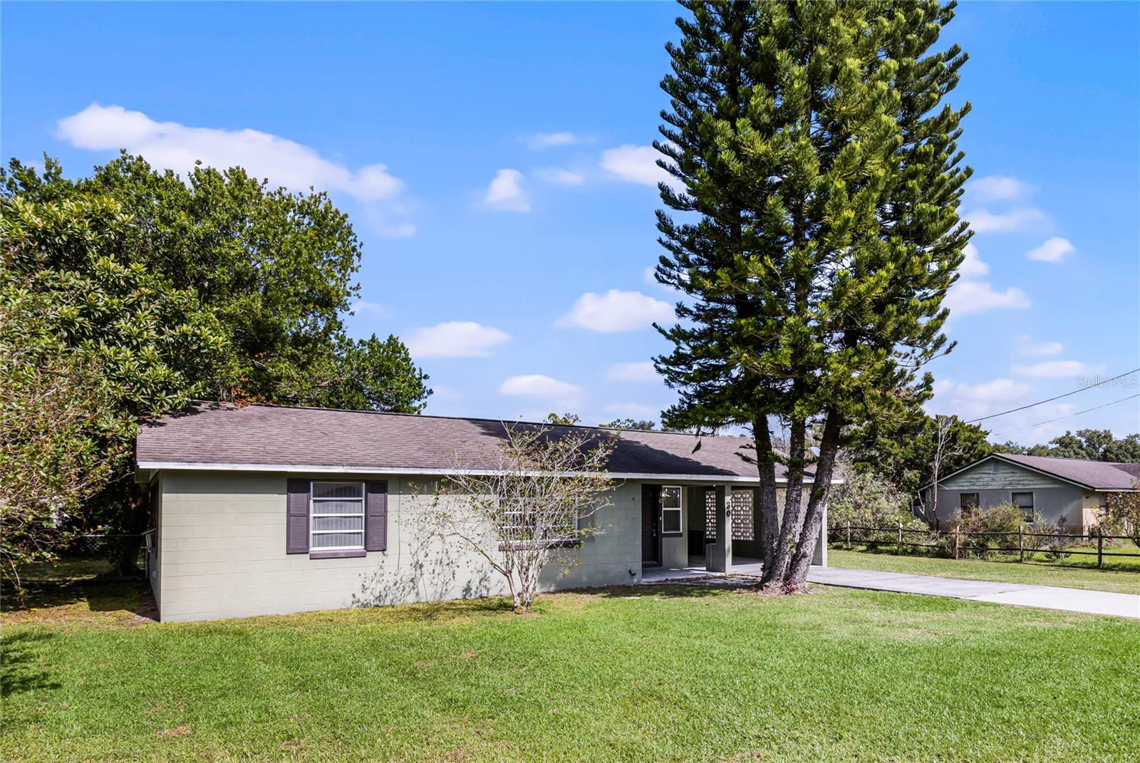 30 SEMINOLE DRIVE