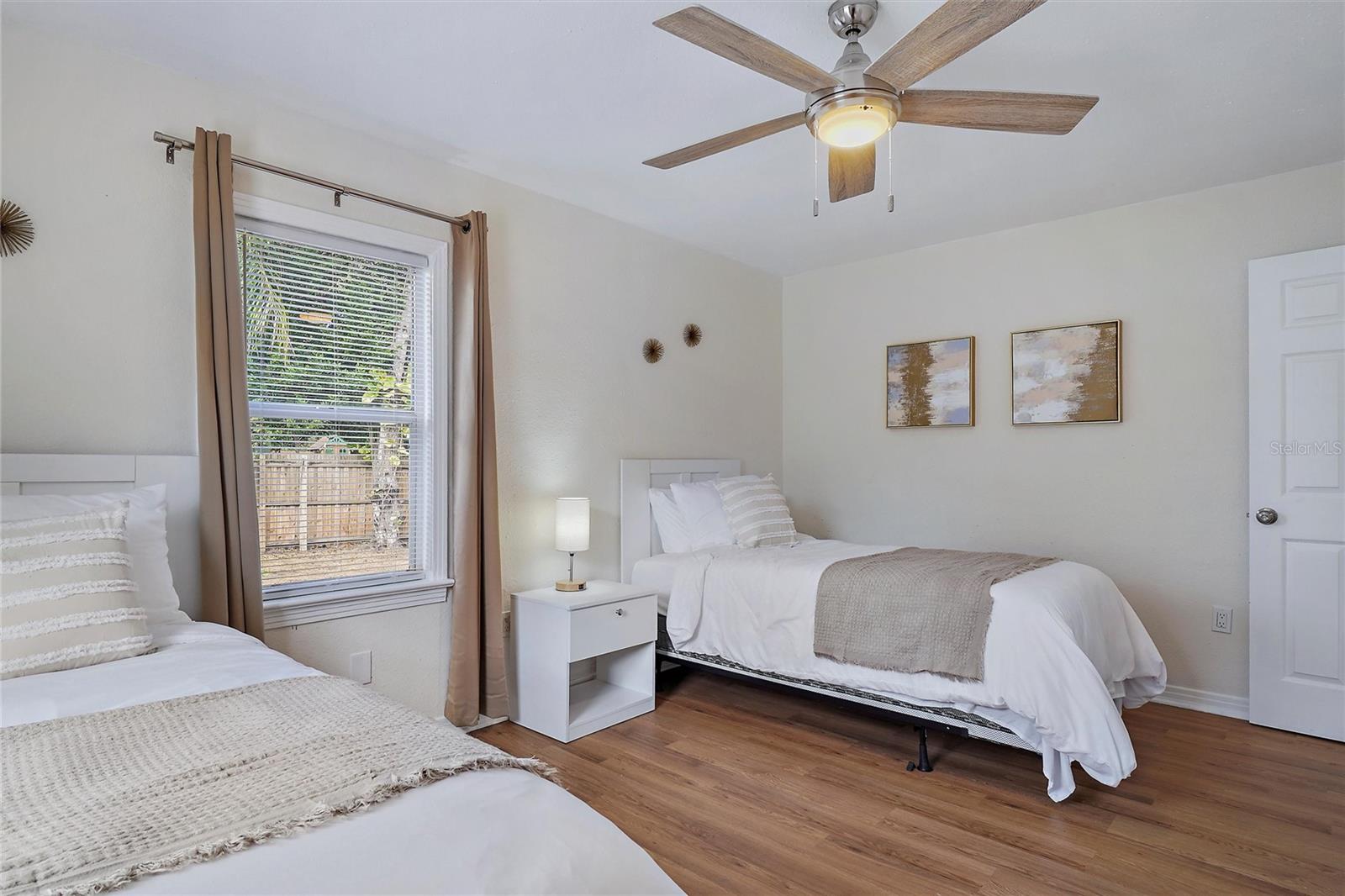 ROSEDALE - Residential Income