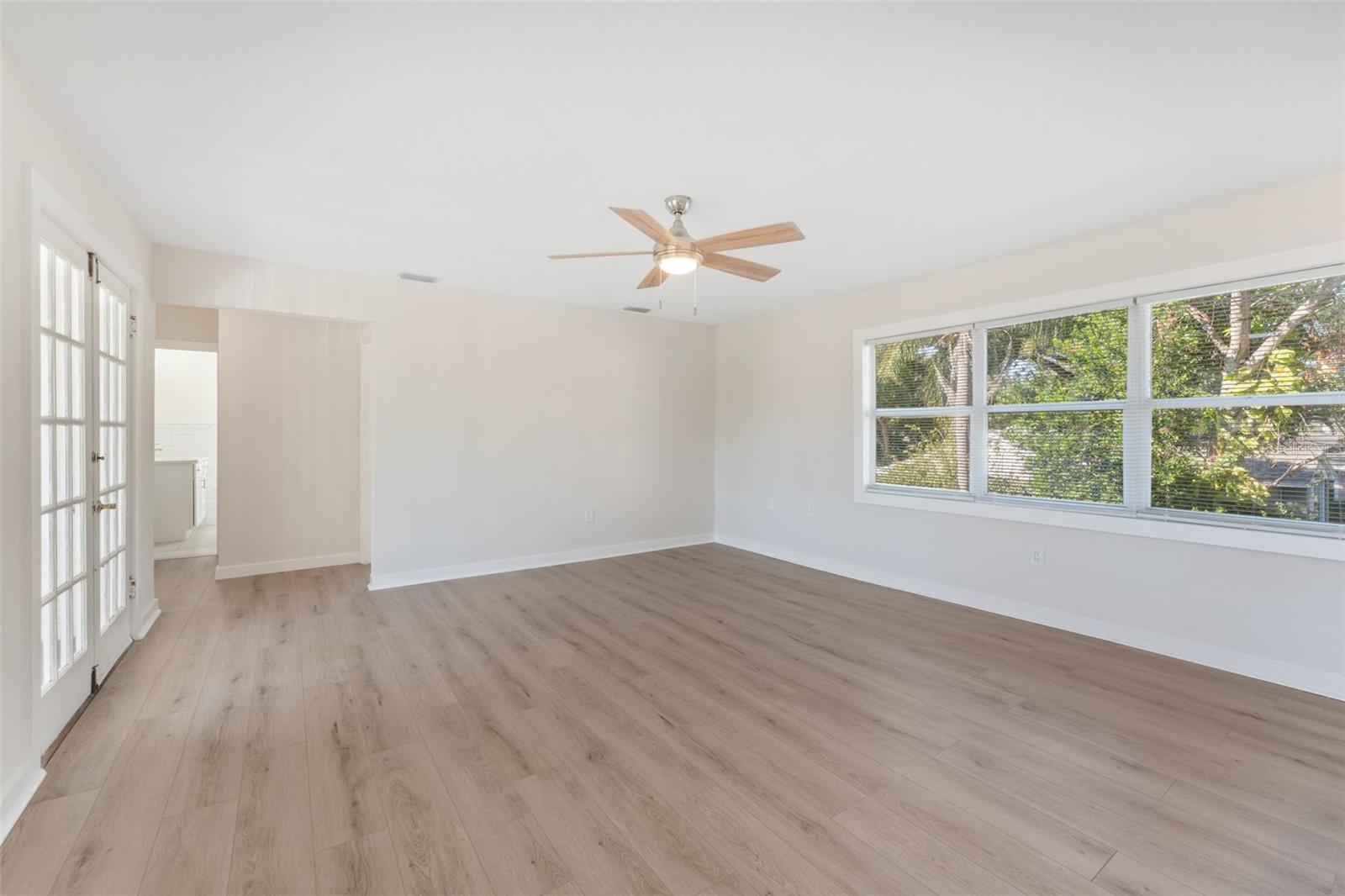 ROSEDALE - Residential Income