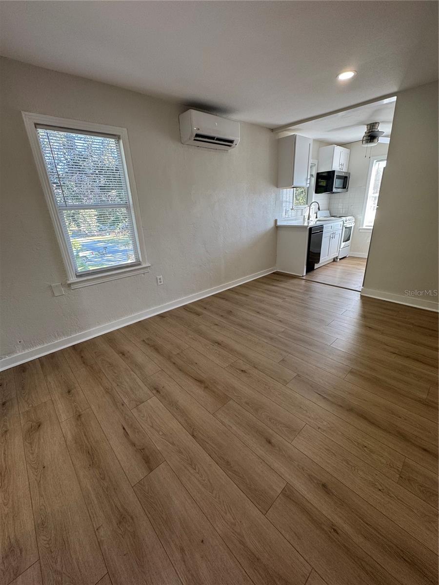 ROSEDALE - Residential Income