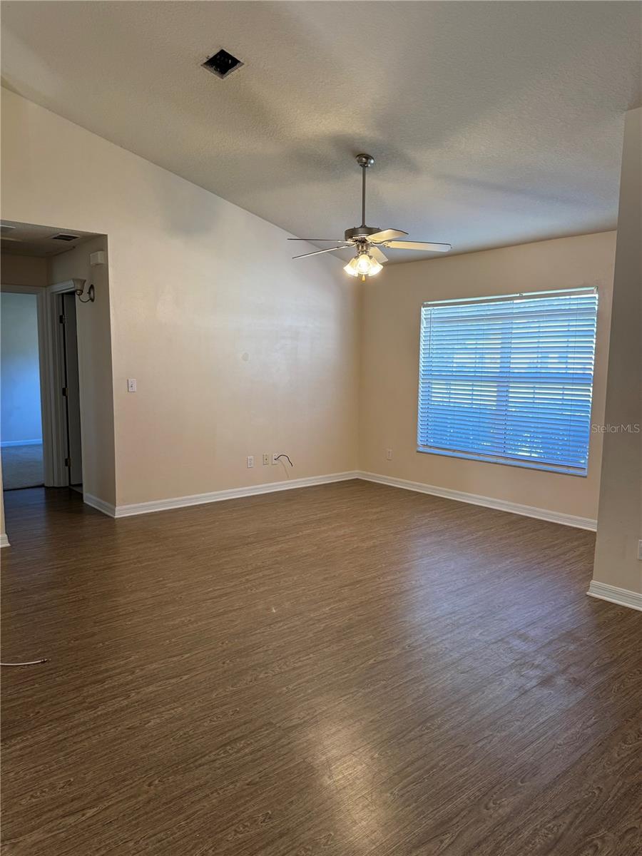 MARION OAKS UN 7 - Residential Lease