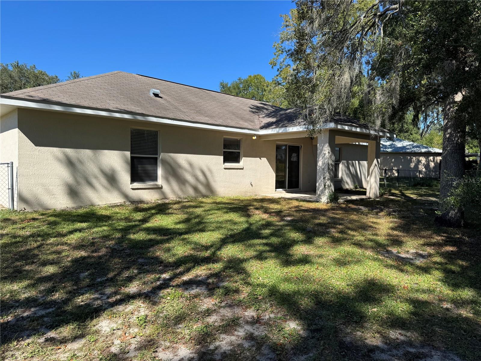 MARION OAKS UN 7 - Residential Lease