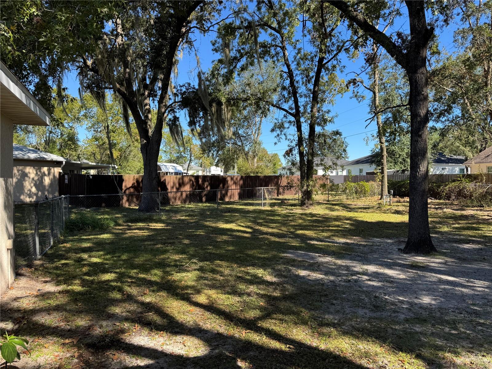 MARION OAKS UN 7 - Residential Lease