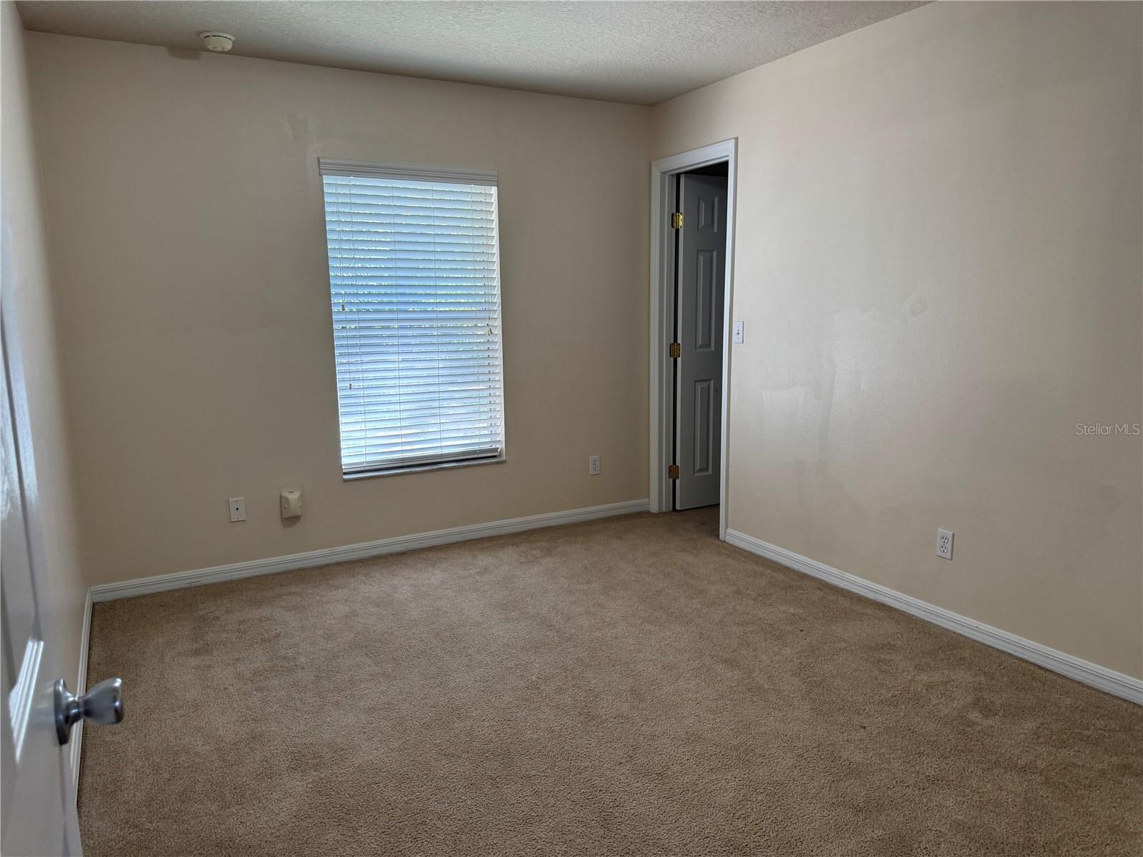 MARION OAKS UN 7 - Residential Lease