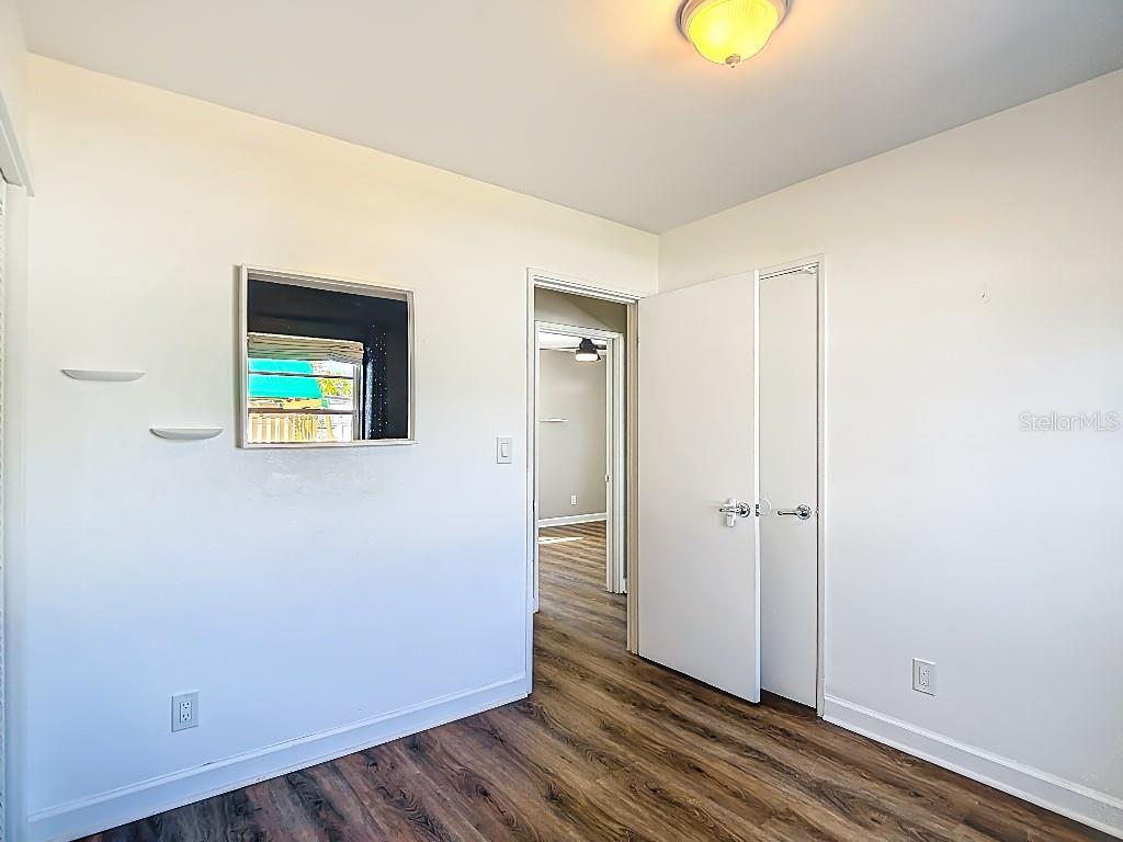 GANDY MANOR - Residential