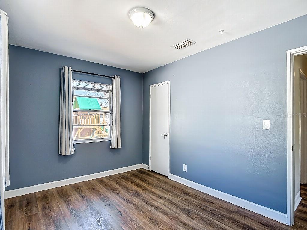 GANDY MANOR - Residential