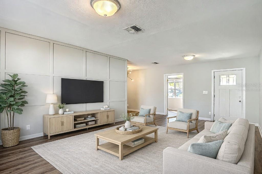 GANDY MANOR - Residential