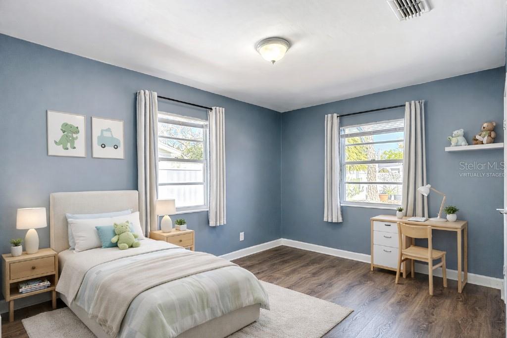 GANDY MANOR - Residential