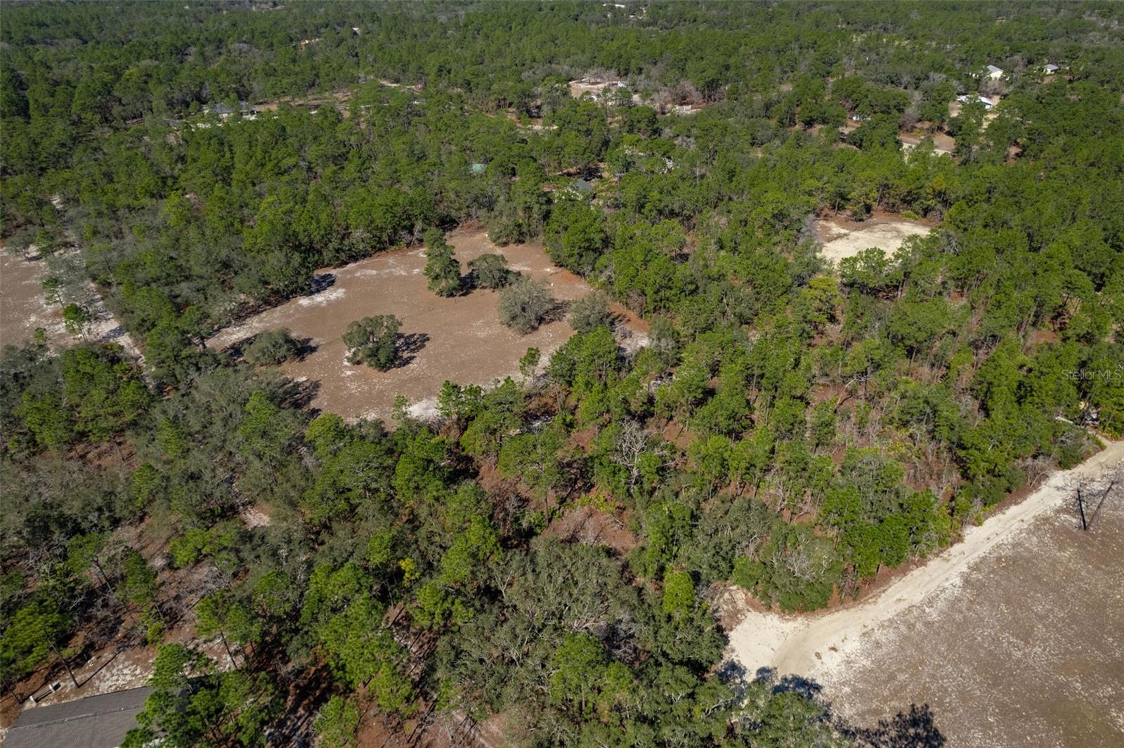 PINE RIDGE UNIT 02 - Residential