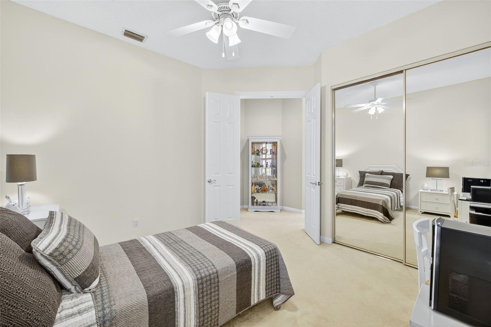 VILLAGE WALK PH 2 - Residential