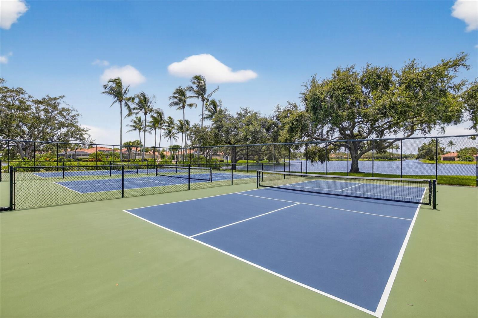 VILLAGE WALK PH 2 - Residential