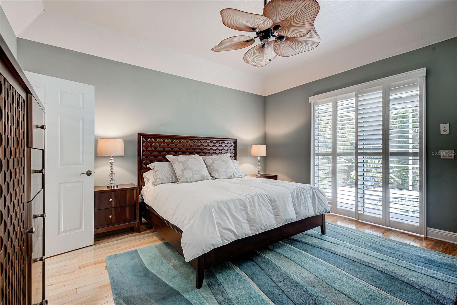VENICE GOLF & COUNTRY CLUB - Residential Lease