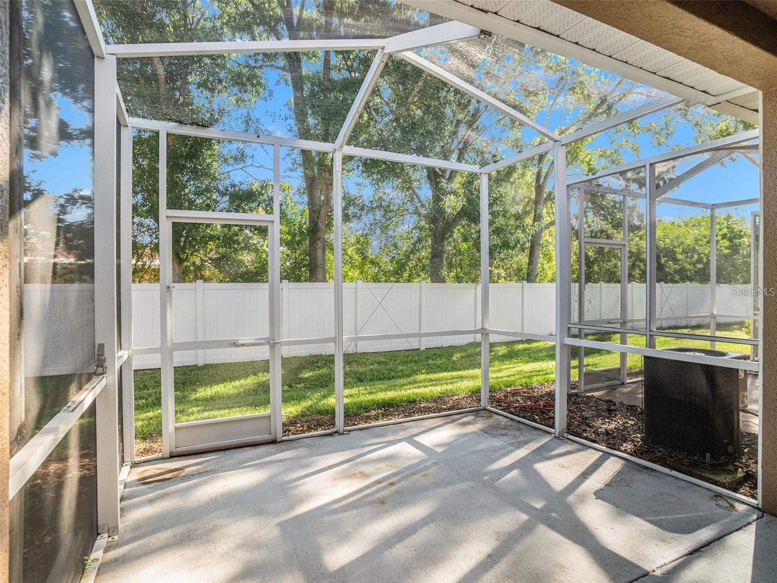 PANTHER TRACE PH 1 TOWNHOME - Residential Lease