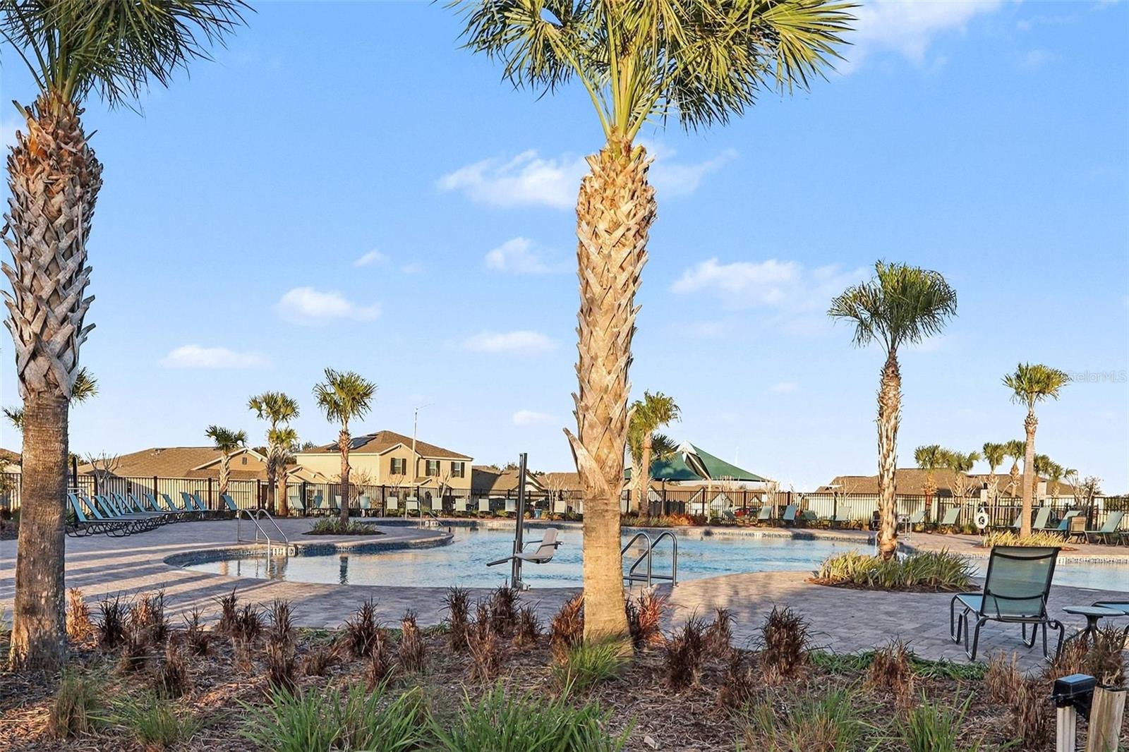 NORTHRIDGE ESTATES - Residential