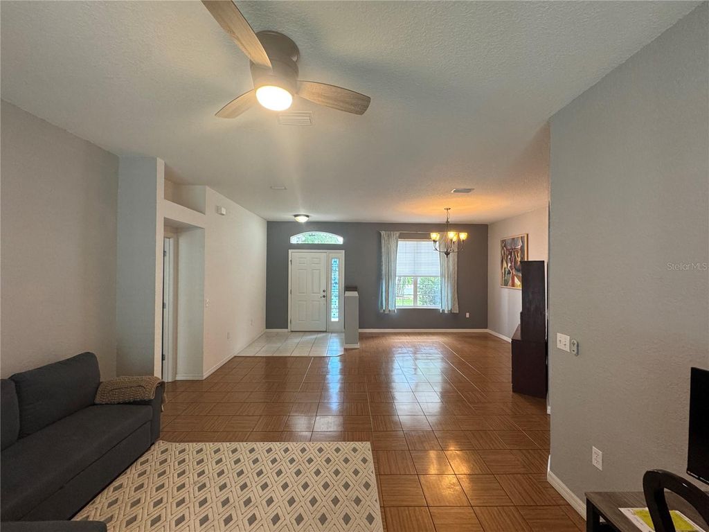 Photo of 19395 SW 100 Loop, Dunnellon, FL 34432 (MLS # OM716079)