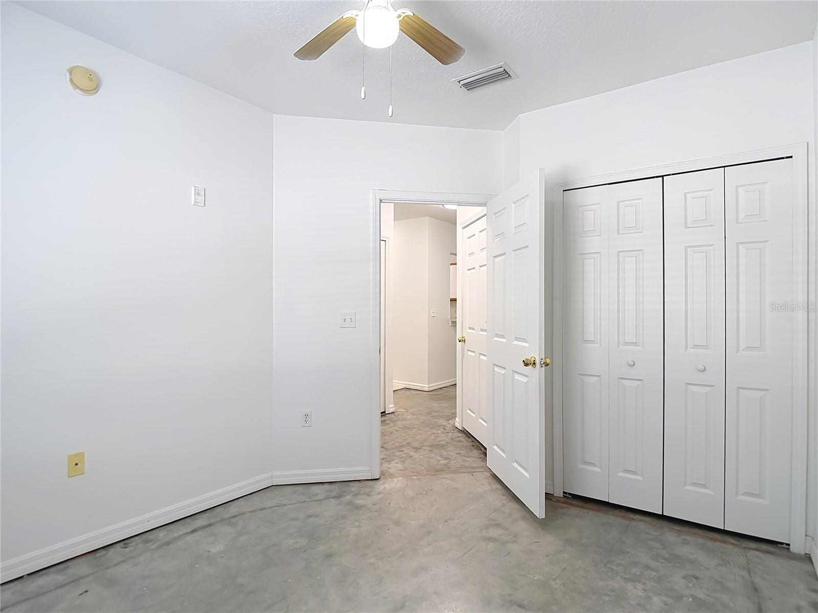 VILLAGES OF BLOOMINGDALE CONDO - Residential