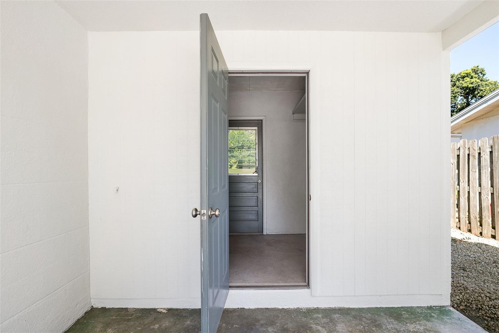SOUTH GATE - Residential