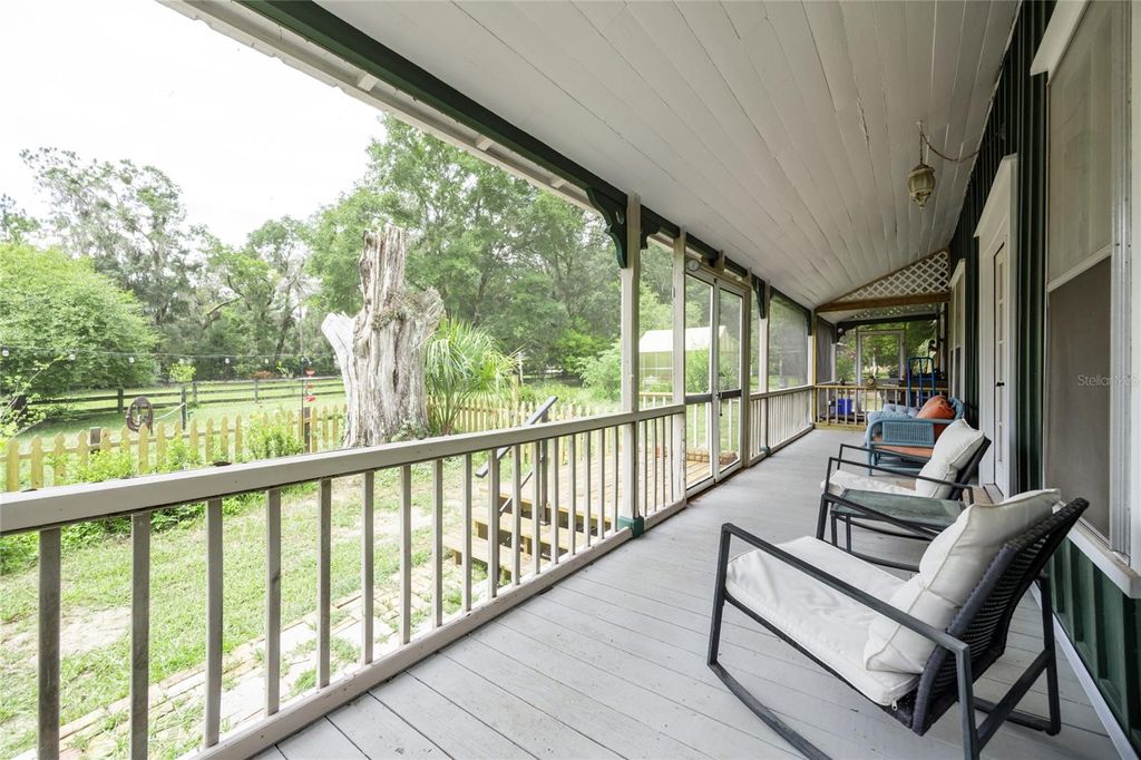 Photo of 4812 NE 255th Drive, Melrose, FL 32666 (MLS # GC534625)