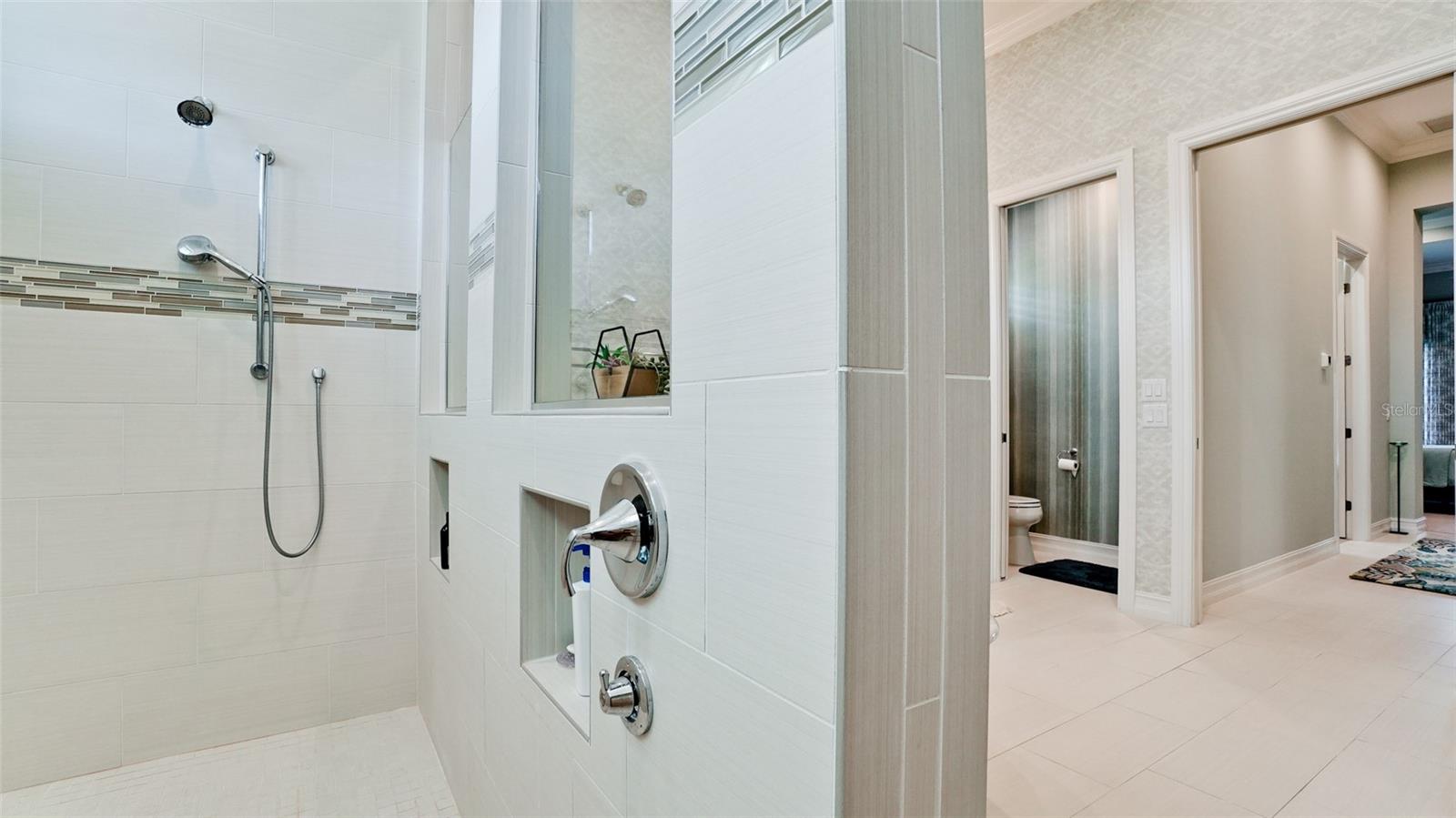 COUNTRY CLUB EAST AT LAKEWD RNCH YY1-4 - Residential